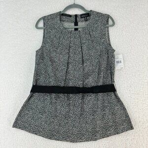 Foxcroft Black and White Sleeveless Blouse